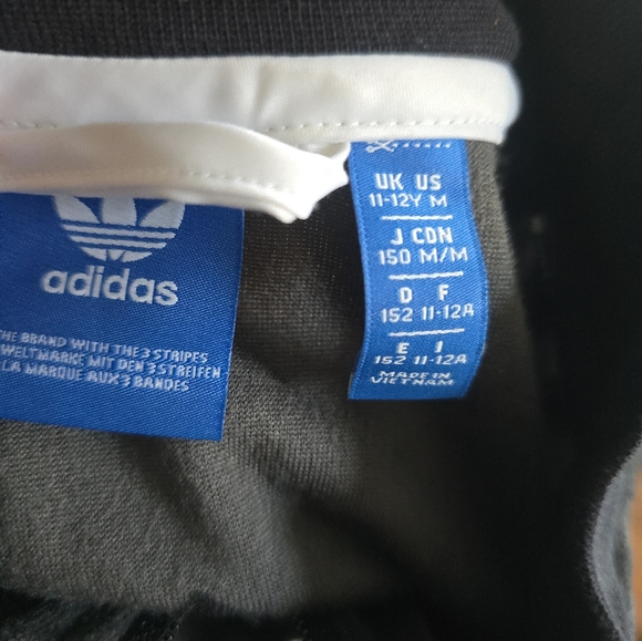 Adidas velour jacket - Picture 2 of 5